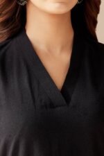 Roza Seher Black Kurta - Image 6