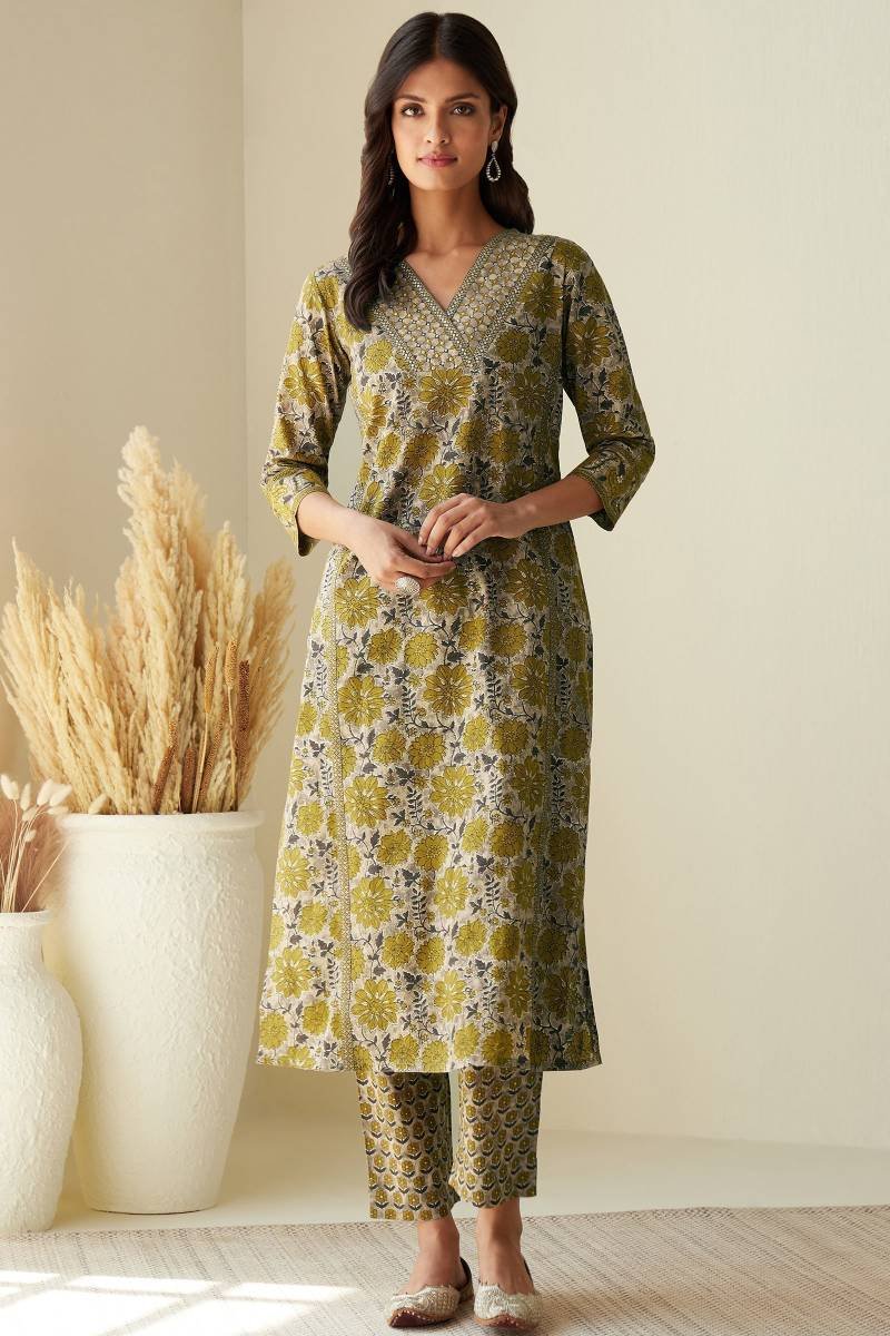 3_180_128.jpg Gauhar Nadia Kurta - Image 1