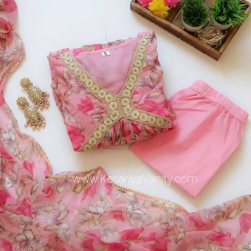 IMG_20221103_142501_705.jpg Zaki Inaayat Gulabi Chiffon Floral Suit Set - Image 1